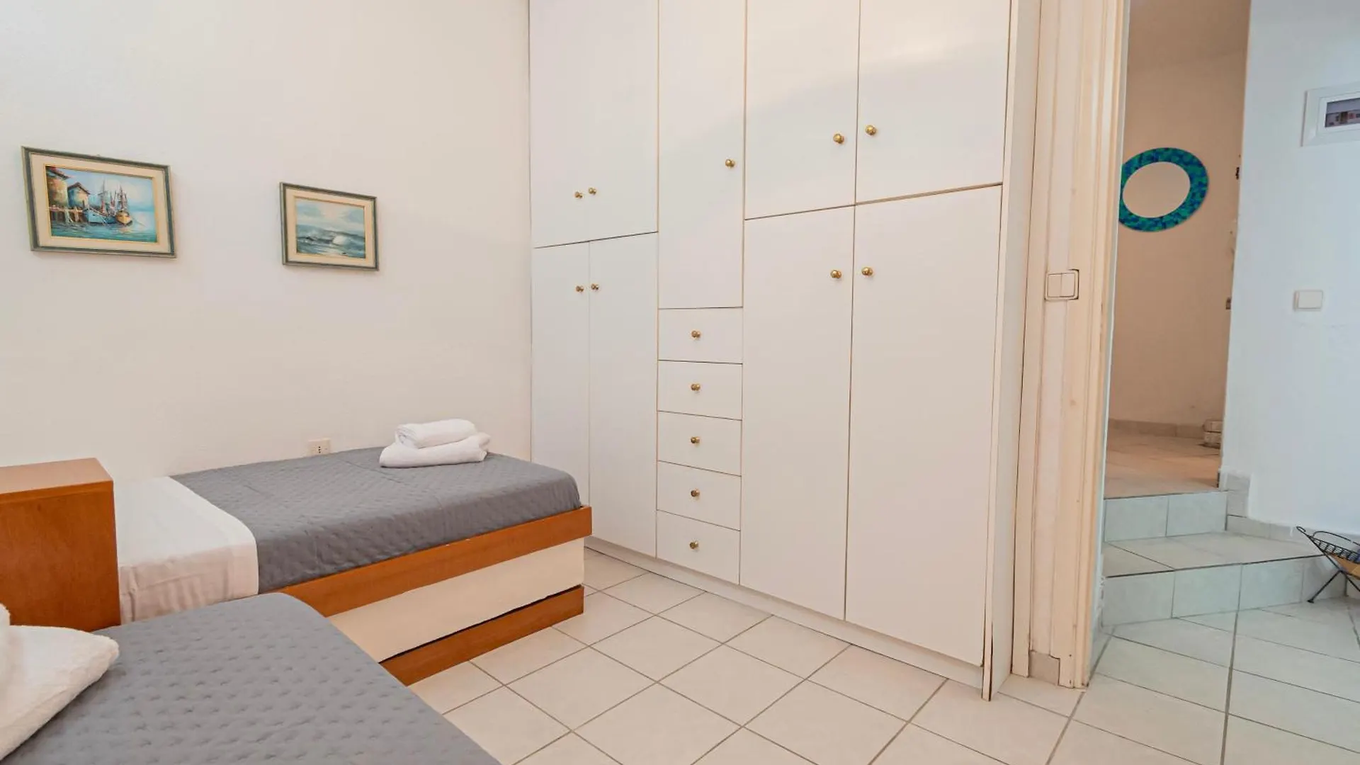 Azure House Pefkochori Βίλα